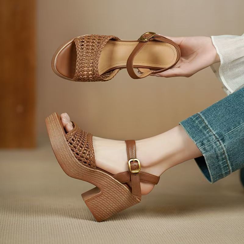 Elegant Women's Braided High H - Women'S Fashion Summer 2025 ulasan dan harga